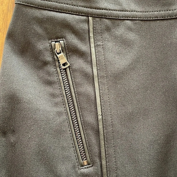 Ann Taylor black skirt - Picture 10 of 13